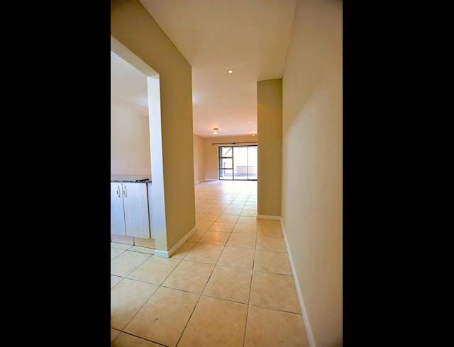 2 BEDROOM APARTMENT FOR SALE IN SANDTON CENTRAL